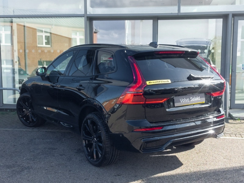 Volvo XC60 2.0 T6 335 Phev Plus Black Ed Awd Geartronic Black #2