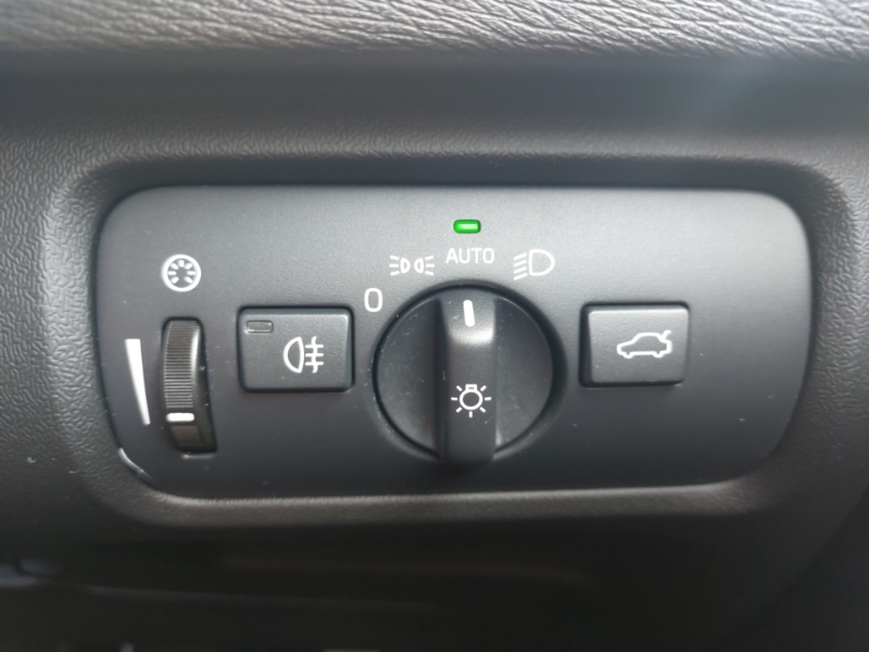 Volvo V40 V40 Inscription Edition T3 Blue #17