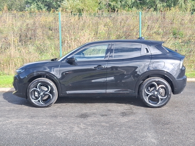 Alfa Romeo Junior 1.2 Turbo 145 Ibrida Ti Black #4