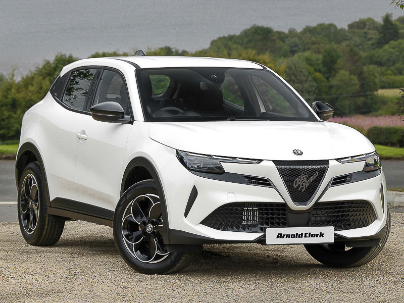 Alfa Romeo Junior 1.2 Turbo 145 Ibrida Ti White