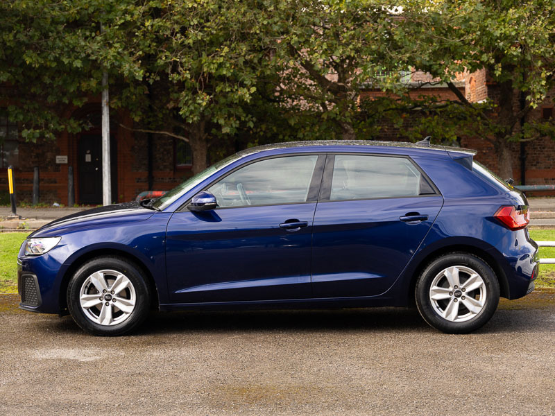 Audi A1 25 Tfsi Technik Blue #4