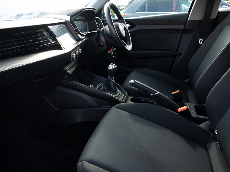 Audi A1 25 Tfsi Technik Blue #5