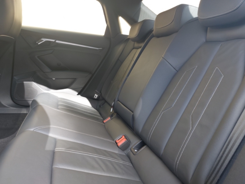 Audi A3 30 Tdi S Line Black #6