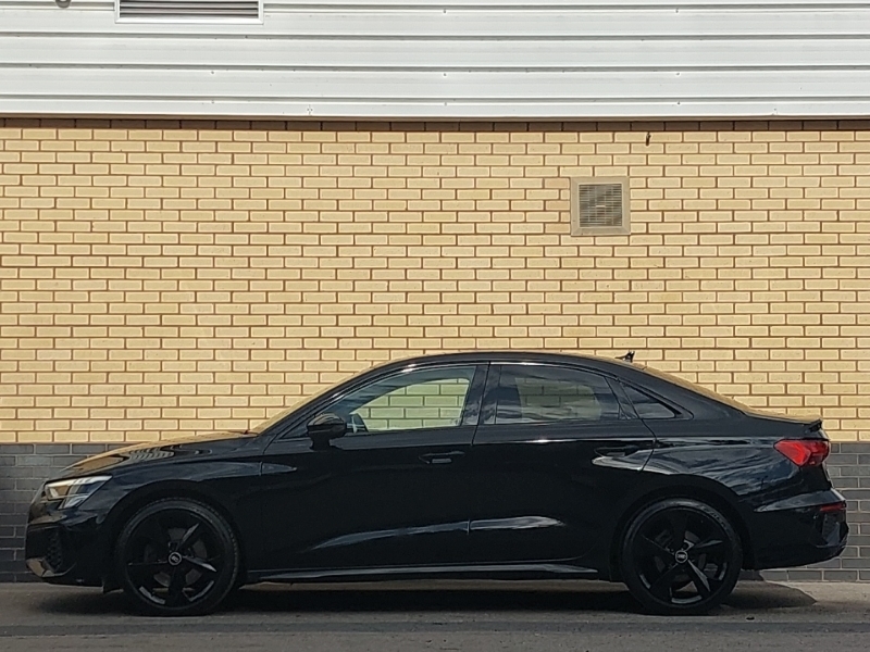 Audi A3 30 Tdi S Line Black #4