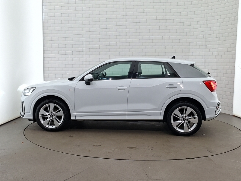 Audi Q2 35 Tfsi S Line S Tronic White #4