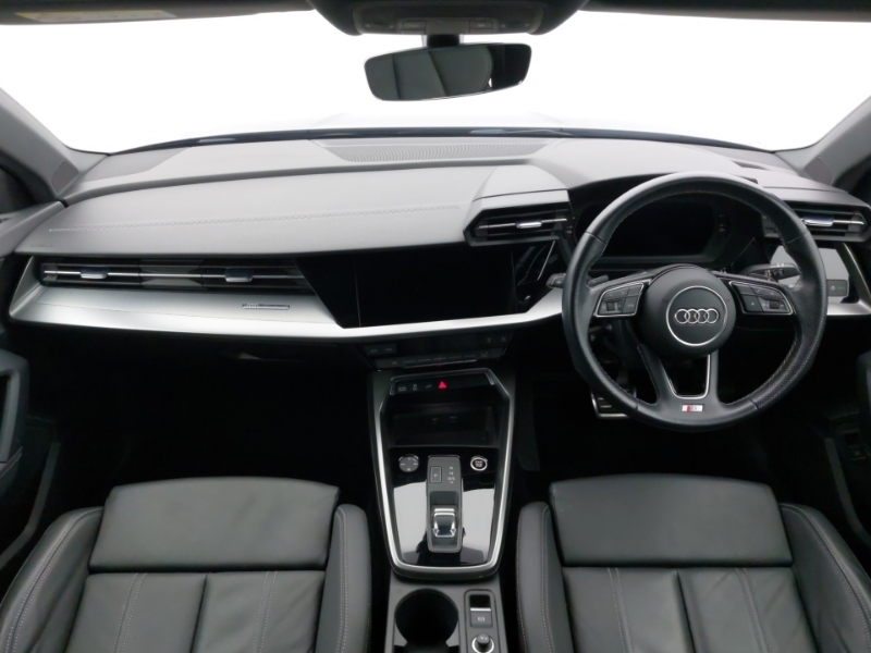 Audi A3 40 Tfsi E S Line S Tronic Black #3
