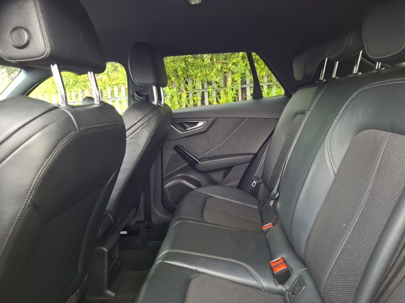 Audi Q2 30 Tfsi Black Edition Black #6