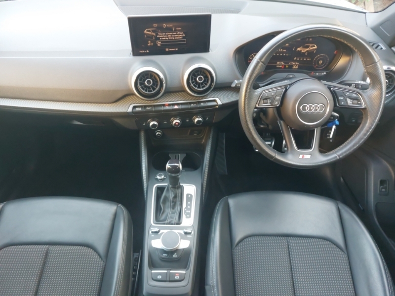 Audi Q2 35 Tfsi S Line S Tronic Grey #3