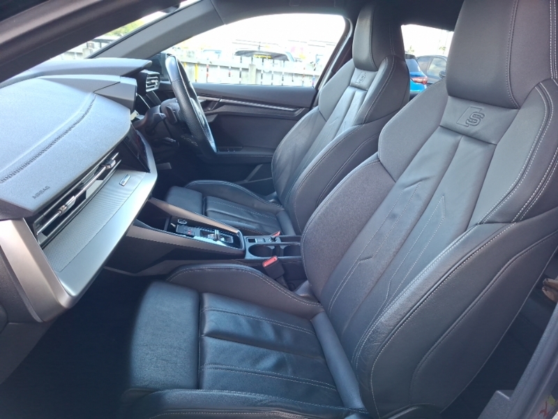 Audi A3 30 Tfsi S Line S Tronic Black #5