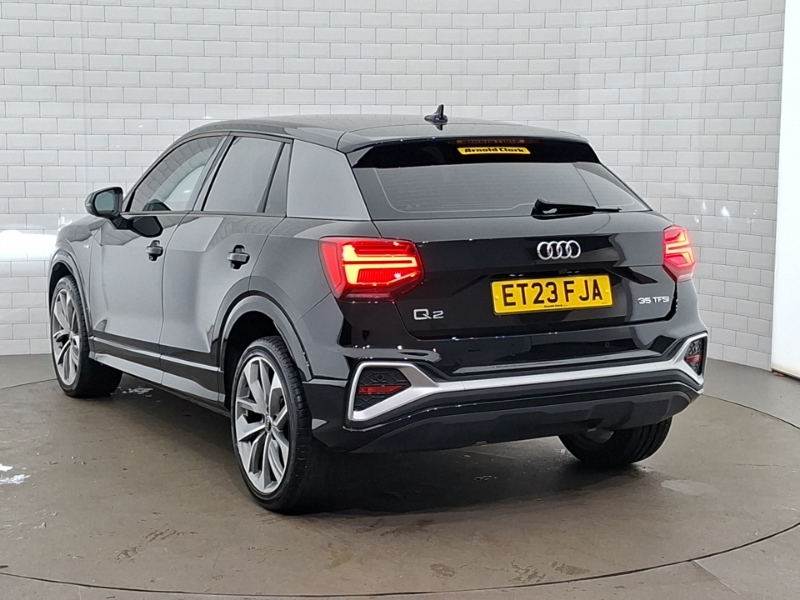Audi Q2 35 Tfsi S Line S Tronic Black #2