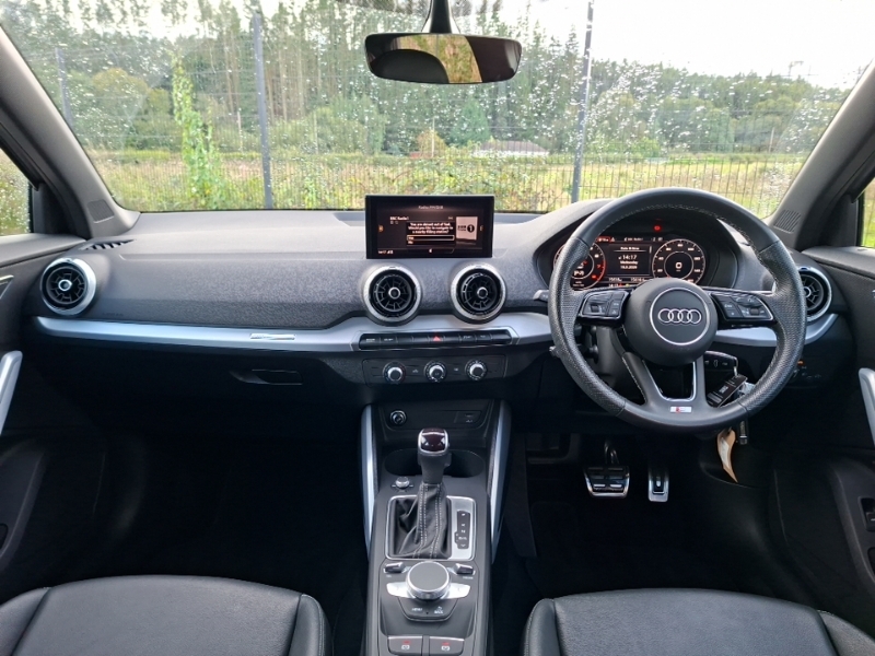 Audi Q2 35 Tfsi S Line S Tronic Grey #3