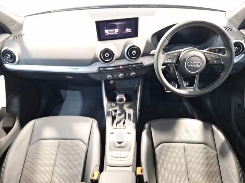 Audi Q2 35 Tfsi S Line S Tronic Grey #3