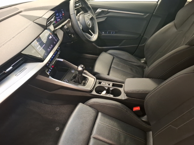 Audi A3 35 Tfsi S Line Black #5