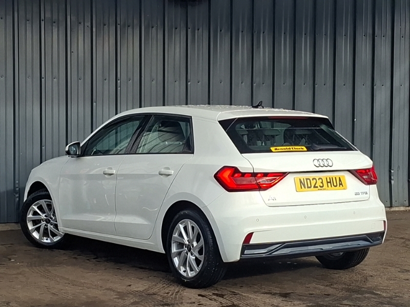 Audi A1 25 Tfsi Sport White #2