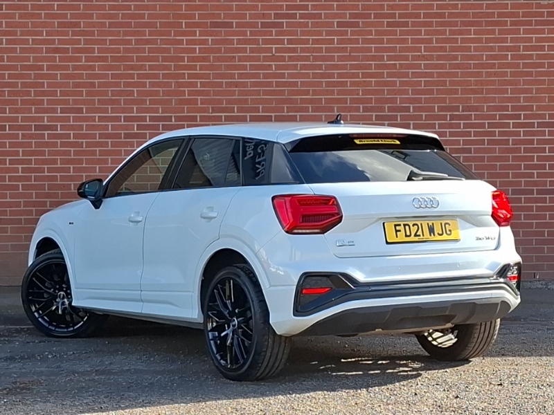 Audi Q2 35 Tfsi Black Edition S Tronic White #2