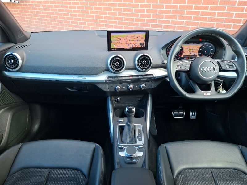 Audi Q2 35 Tfsi Black Edition S Tronic White #3
