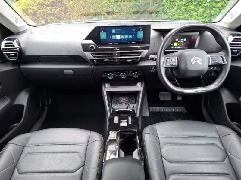Citroen e-C4 50Kwh Shine Hatchback 136 Ps Grey #3