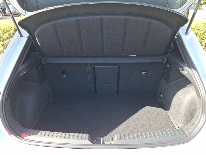 Cupra Leon 1.5 Etsi V2 Estate Hybrid Dsg White #18