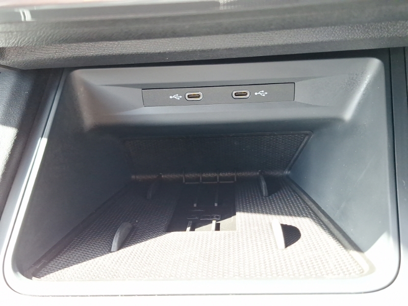 Cupra Leon 1.5 Etsi V2 Estate Hybrid Dsg White #17
