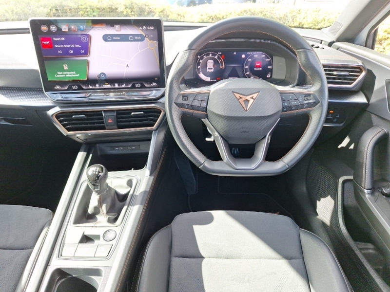 Cupra Leon 1.5 Etsi V2 Estate Hybrid Dsg White #8