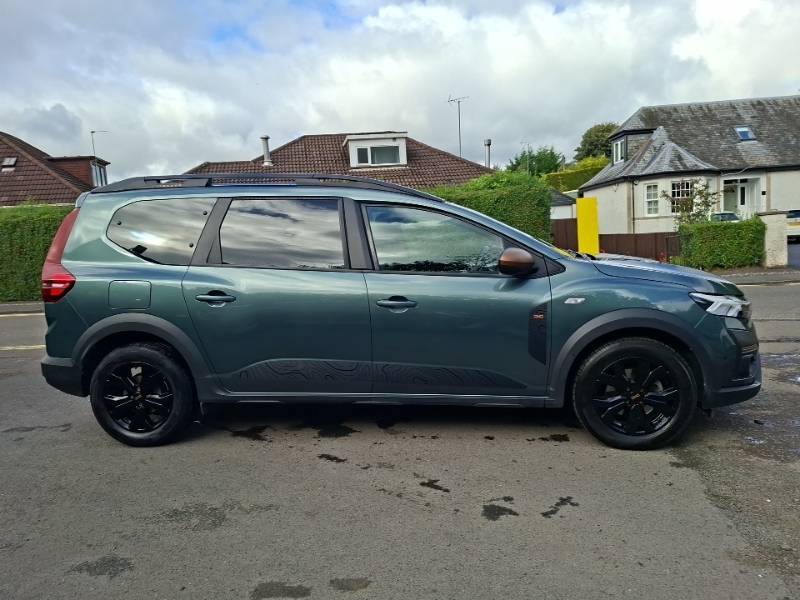 Dacia Jogger 1.0 Tce Extreme Green #4