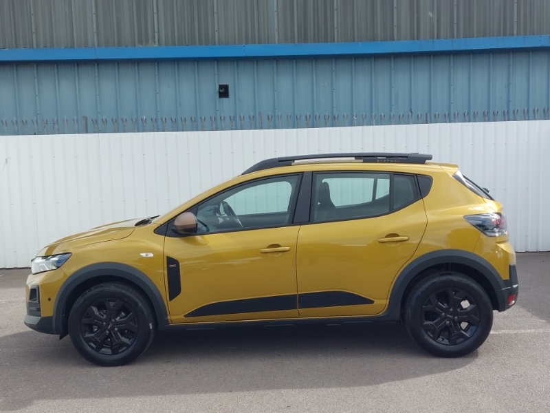 Dacia Sandero Stepway Hatchback 1.0 Tce Extreme Yellow #4
