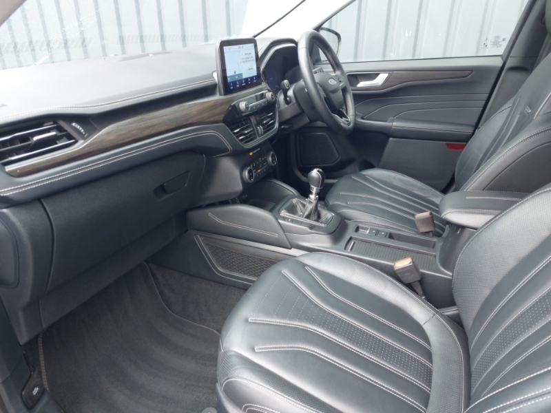 Ford Kuga 1.5 Ecoboost 150 Vignale Blue #5