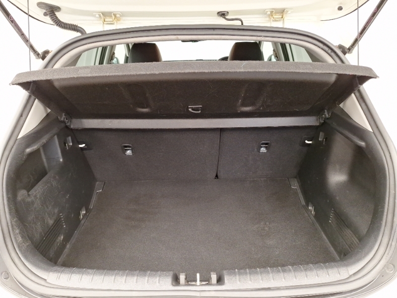 Kia Stonic 1.0 T-gdi Isg 48V Connect Black #18