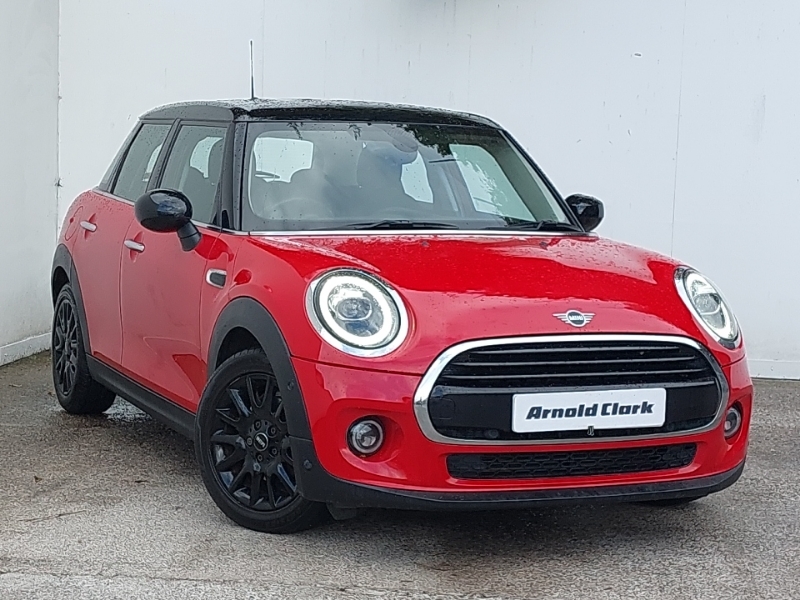 Mini Hatch 1.5 Cooper Classic II Red