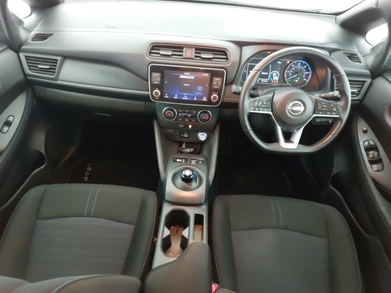 Nissan Leaf 110Kw Acenta 39Kwh White #3