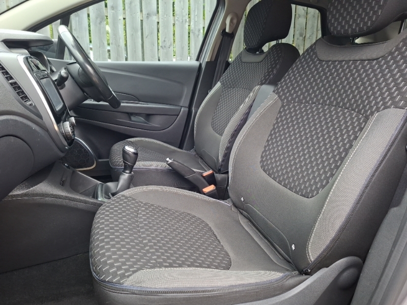 Renault Captur 0.9 Tce 90 Dynamique S Nav Grey #5