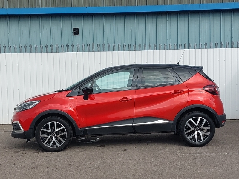 Renault Captur 1.3 Tce 130 S Edition Red #4