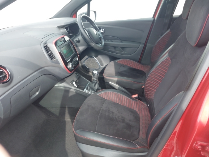 Renault Captur 1.3 Tce 130 S Edition Red #5