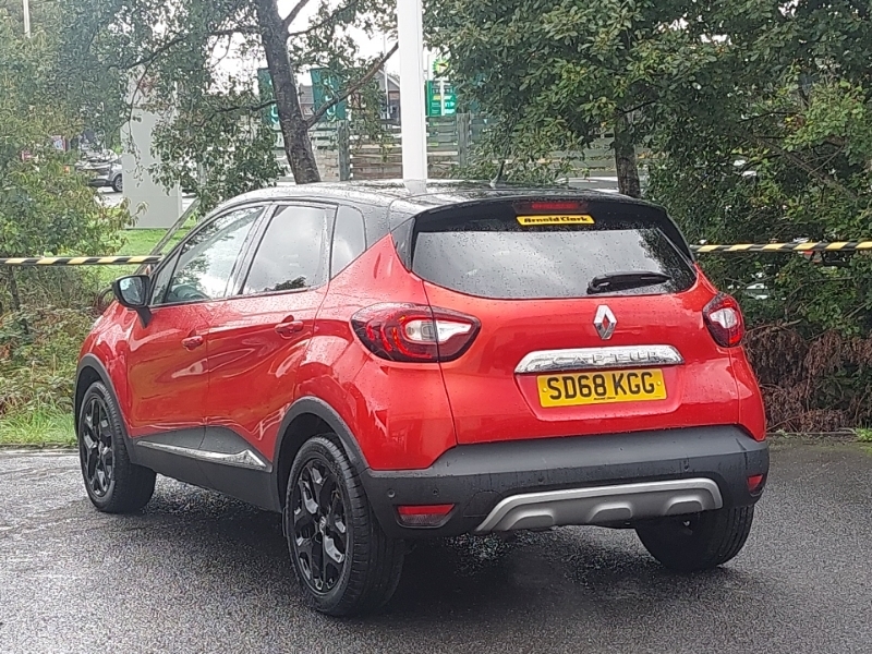 Renault Captur 0.9 Tce 90 Gt Line Red #2