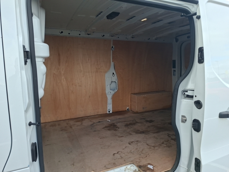 Renault Trafic Ll30 Blue Dci 130 Extra Safety Van White #6