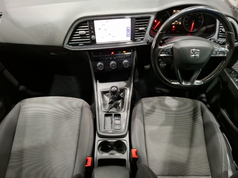 Seat Leon 1.6 Tdi Se Dynamic Technology Black #3