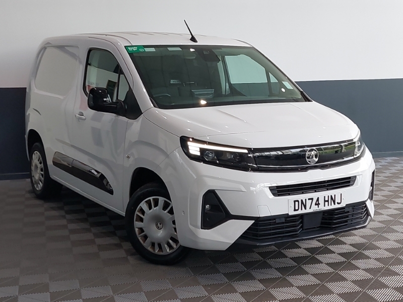 Vauxhall Combo 1.5 Turbo D 130Ps Pro H1 Van White