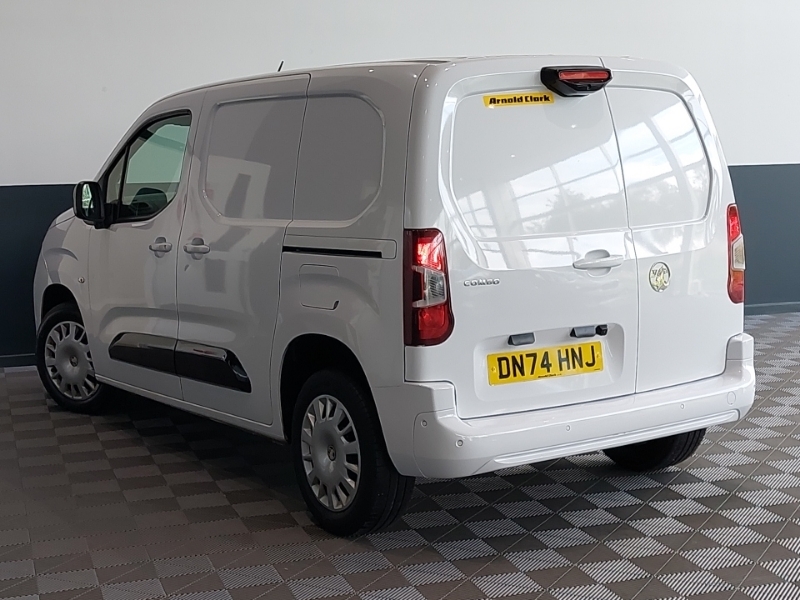 Vauxhall Combo 1.5 Turbo D 130Ps Pro H1 Van White #2