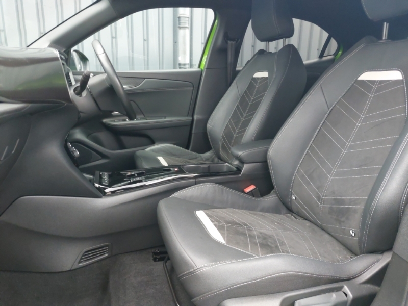 Vauxhall Mokka-e 100Kw Ultimate 50Kwh Green #5