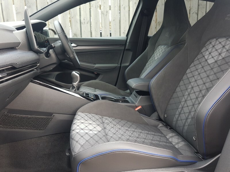 Volkswagen Golf 1.5 Tsi 150 Black Edition Grey #5
