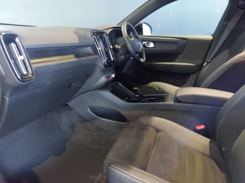 Volvo XC40 170Kw Recharge Ultimate 69Kwh Black #5