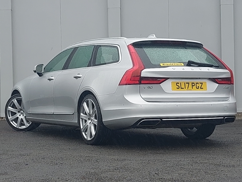 Volvo V90 2.0 D4 Inscription Geartronic Silver #2