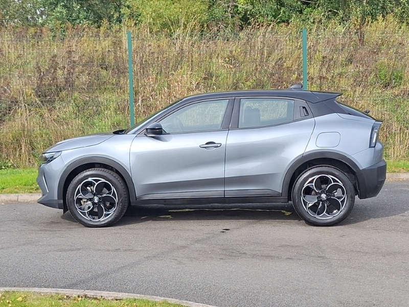 Alfa Romeo Junior 1.2 Turbo Ibrida Grey #4