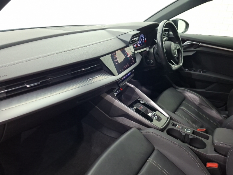 Audi A3 35 Tfsi Black Edition S Tronic Black #5