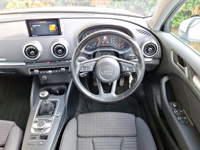 Audi A3 1.4 Tfsi E-tron Sportback Plug-in Hybri Blue #8