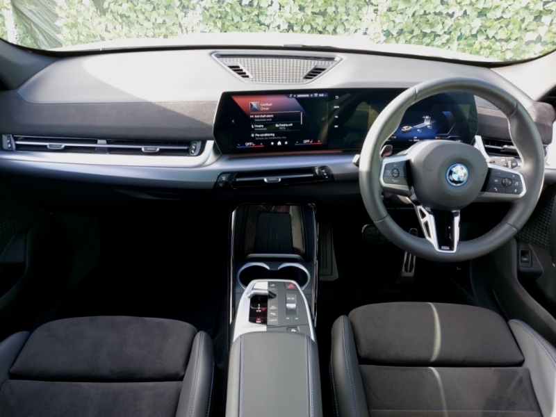 BMW iX1 230Kw Xdrive30 M Sport 65Kwh White #4