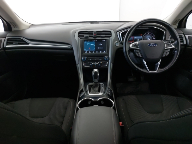 Ford Mondeo 2.0 Tdci 180 Titanium Powershift Red #3