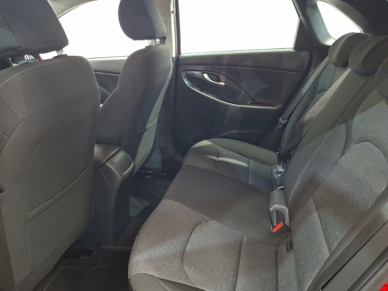 Hyundai I30 1.0T Gdi Se Connect Red #6