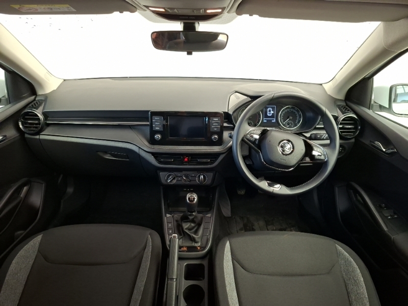 Skoda Fabia 1.0 Mpi 80 Se Comfort White #3