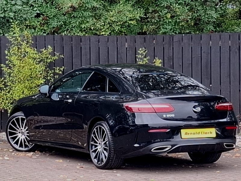 Mercedes-Benz E Class E300 Amg Line Night Ed Premium Plus 9G-tronic Black #2